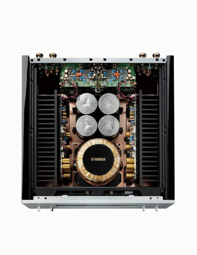 Yamaha M-5000