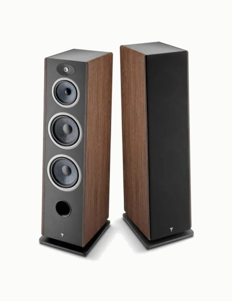Focal Vestia N°4